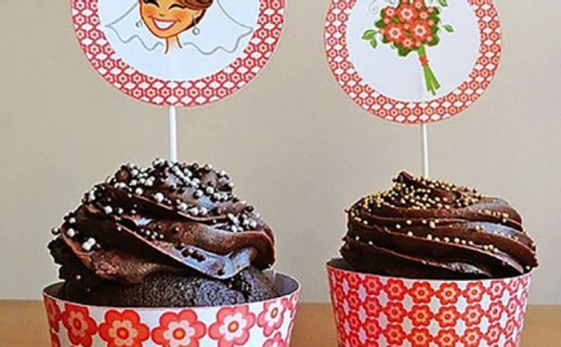 cupcake e pão de mel personalizado